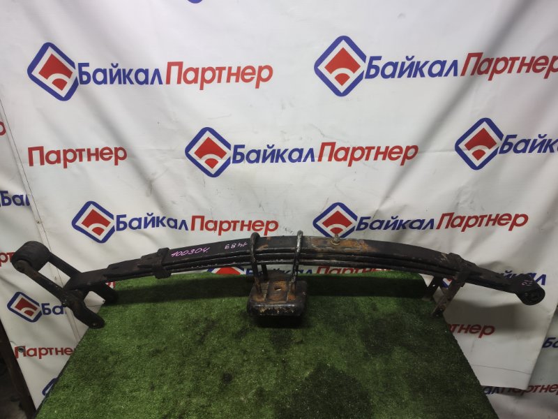 Рессора TOYOTA HIACE TRH228B 2TR-FE 2010 задняя (б/у)