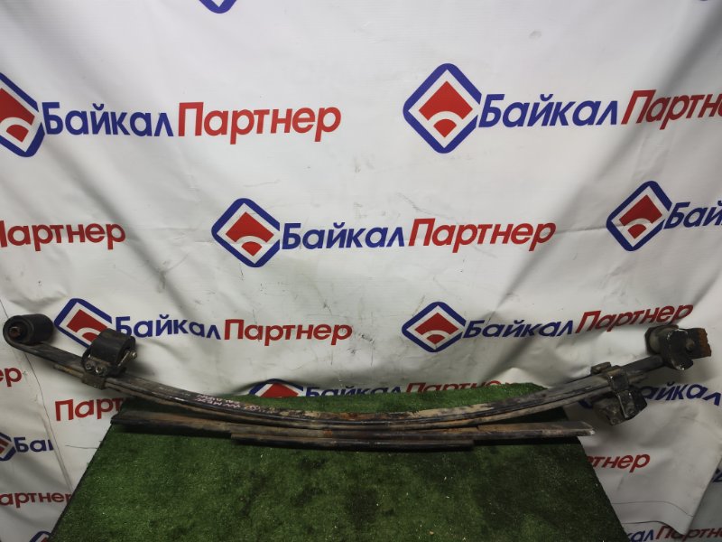 Рессора NISSAN CARAVAN VWME25 ZD30DD задняя левая (б/у)