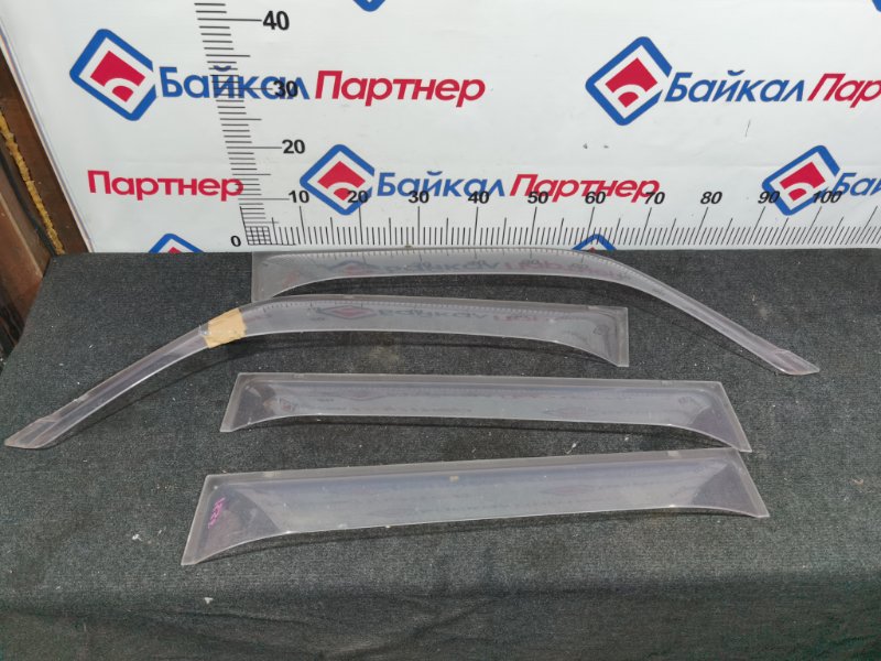Ветровики комплект MITSUBISHI PAJERO IO H76W 4G93 2006 (б/у)