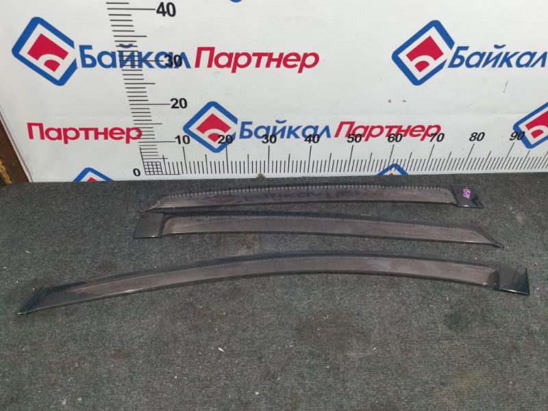 Ветровики комплект TOYOTA PRIUS NHW20 1NZ-FXE 2004 (б/у)