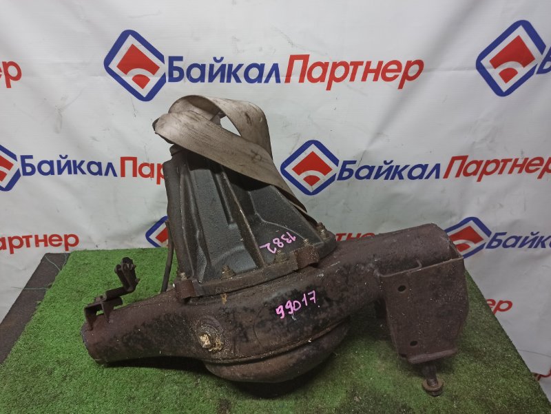 Редуктор NISSAN ELGRAND ALE50 VG33E 1999 задний (б/у)