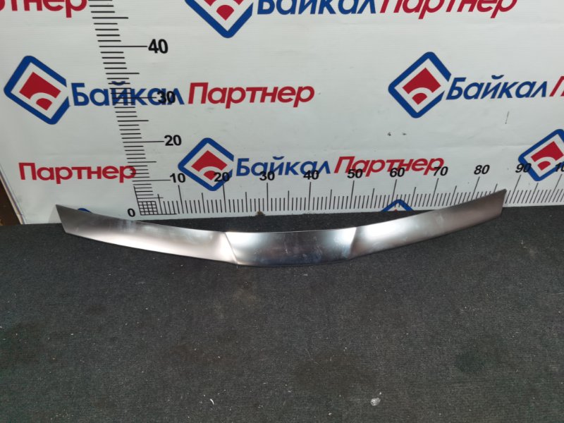 Накладка на капот HONDA AIRWAVE GJ1 L15A 2005 (б/у)