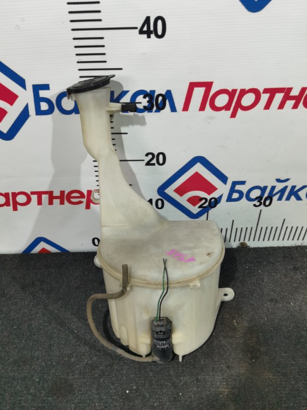 Бачок омывателя TOYOTA PLATZ NCP12 1NZ-FE 2000 (б/у)