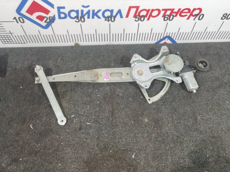 Стеклоподъемный механизм TOYOTA PRIUS NHW20 1NZ-FXE 2004 передний правый (б/у)
