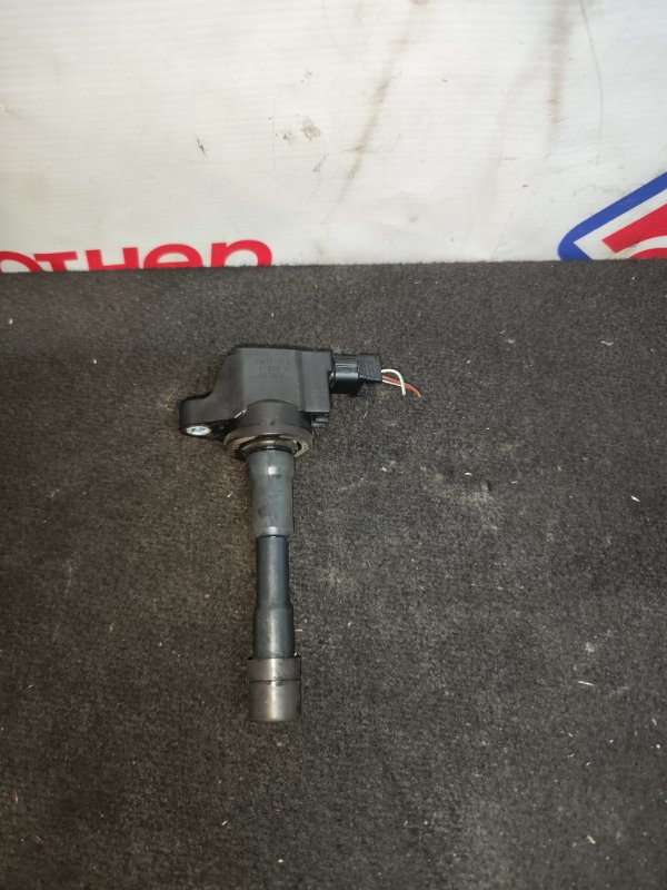 Катушка зажигания HONDA FIT GP1 LDA передняя CM11-119 (б/у)