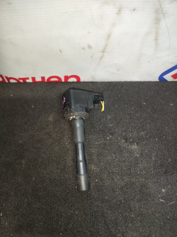 Катушка зажигания HONDA FIT GP1 LDA задняя CM11-118 (б/у)