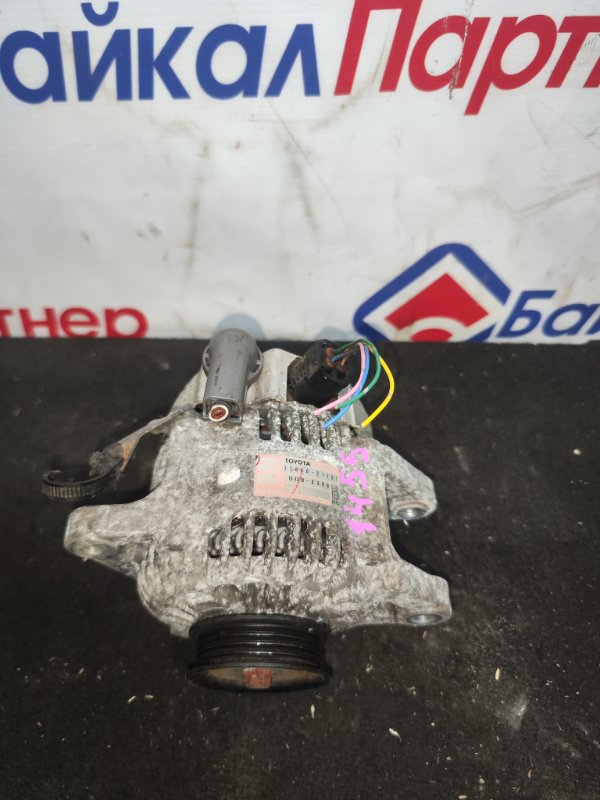 Генератор TOYOTA IST NCP110 1NZ-FE 2009 (б/у)