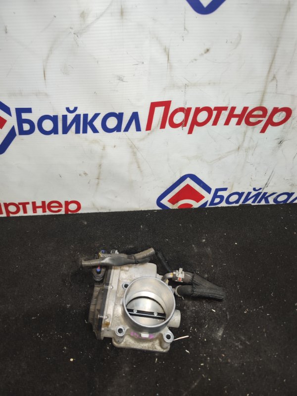 Заслонка дроссельная TOYOTA HIACE TRH228B 2TR-FE 2010 (б/у)