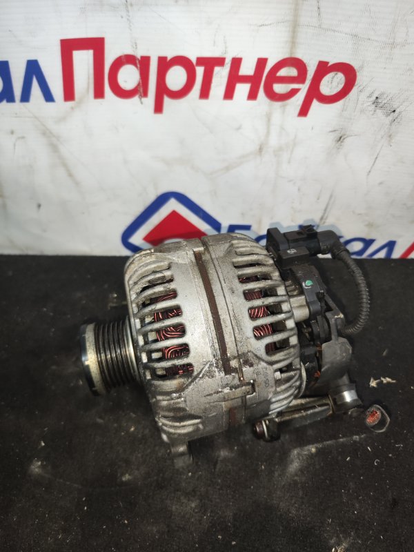 Генератор VOLKSWAGEN TOURAN 1T CTH 2012 (б/у)