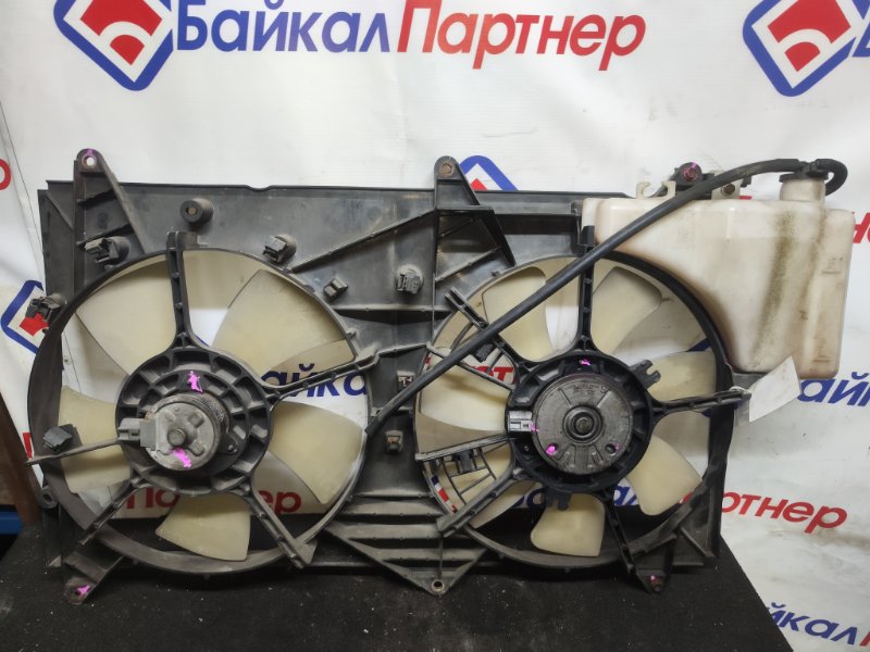 Диффузор TOYOTA IPSUM ACM21W 2AZ-FE 2002 (б/у)