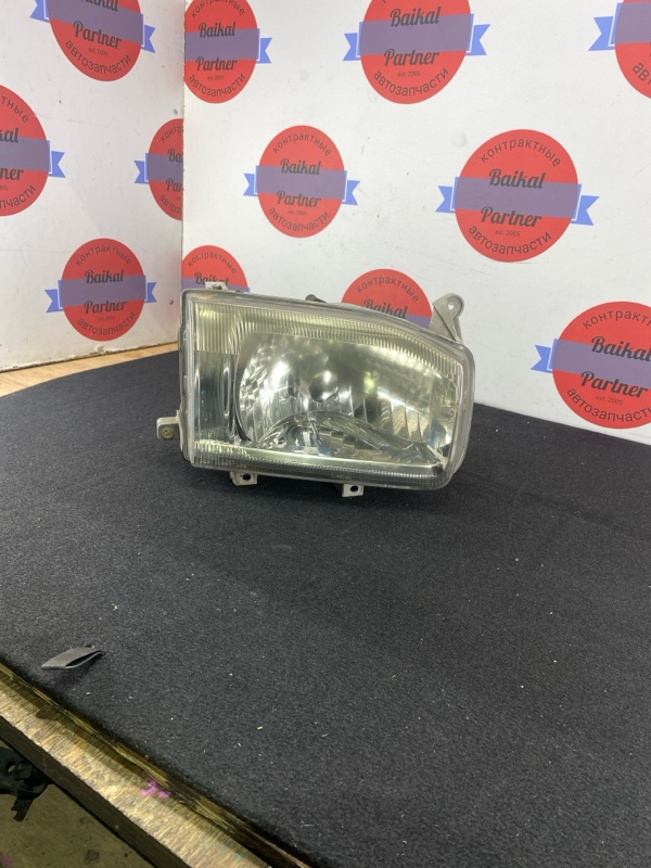 Фара NISSAN TERRANO TR50 ZD30-DDTI 2000 передняя правая 110-63517 (б/у)