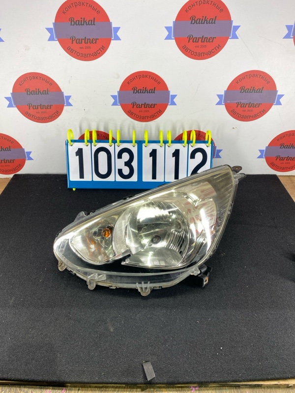 Фара MITSUBISHI MIRAGE A05A 3A90 2014 передняя левая W0504 (б/у)