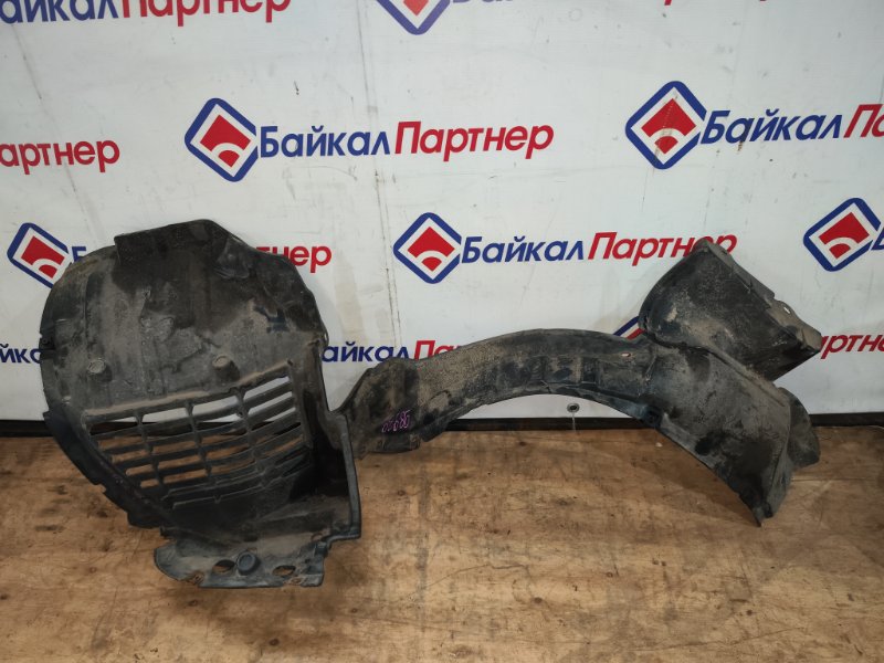 Подкрылок NISSAN ELGRAND ALE50 VG33E 1999 передний правый (б/у)