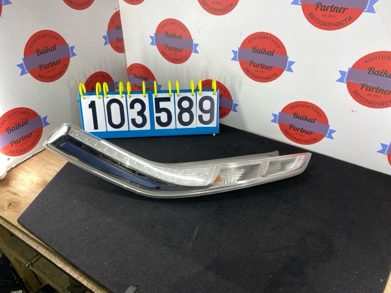 Стоп NISSAN LEAF AZE0 EM57 2012 задний левый D115 (б/у)