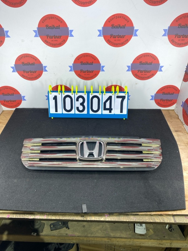 Решетка радиатора HONDA N-BOX JF1 S07A (б/у)