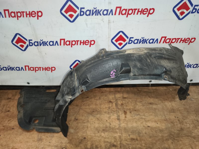 Подкрылок NISSAN LAUREL GNC35 RB25DE 2002 передний левый (б/у)
