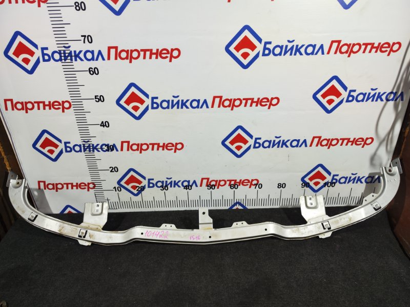 Планка под фару NISSAN LIBERTY RM12 QR20DE 2001 (б/у)