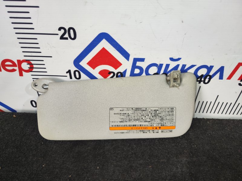 Солнцезащитный козырек TOYOTA VITZ NCP10 2NZ-FE 2002 передний правый (б/у)