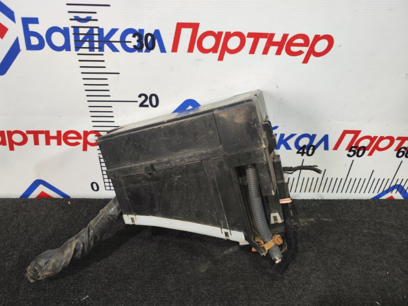 Блок предохранителей NISSAN LAUREL GNC35 RB25DE 2001 (б/у)