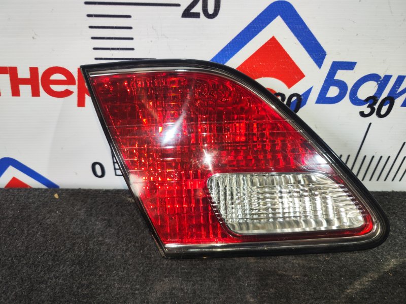 Стоп крышки багажника TOYOTA WINDOM MCV30 1MZ-FE 2001 задний левый (б/у)