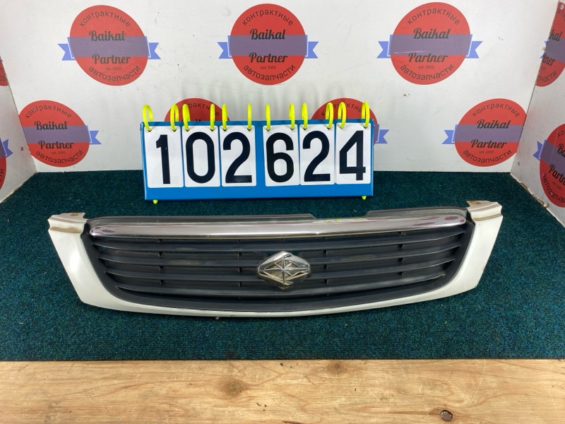 Решетка радиатора TOYOTA CORONA PREMIO AT210 4A-FE 2000 (б/у)