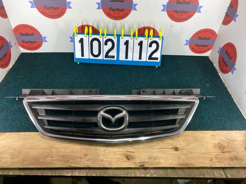 Решетка радиатора MAZDA MPV LWEW FS 2002 (б/у)