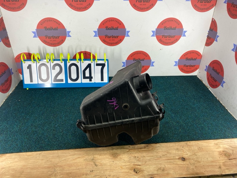 Корпус воздушного фильтра TOYOTA VISTA ARDEO SV55G 3S-FE 1999 (б/у)