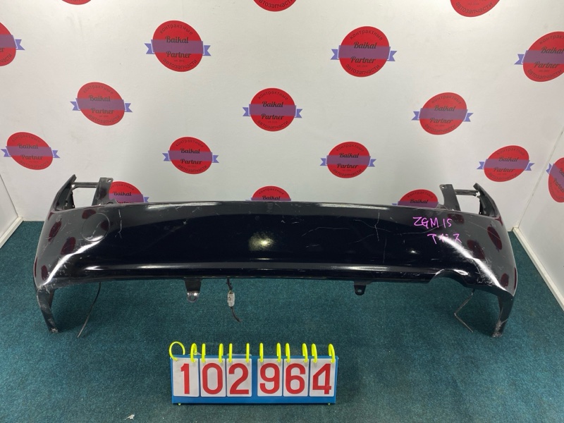 Бампер TOYOTA ISIS ZGM10G 2ZR-FAE задний (б/у)
