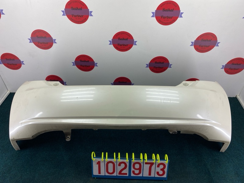 Бампер TOYOTA PRIUS ZVW30 2ZR-FXE задний (б/у)