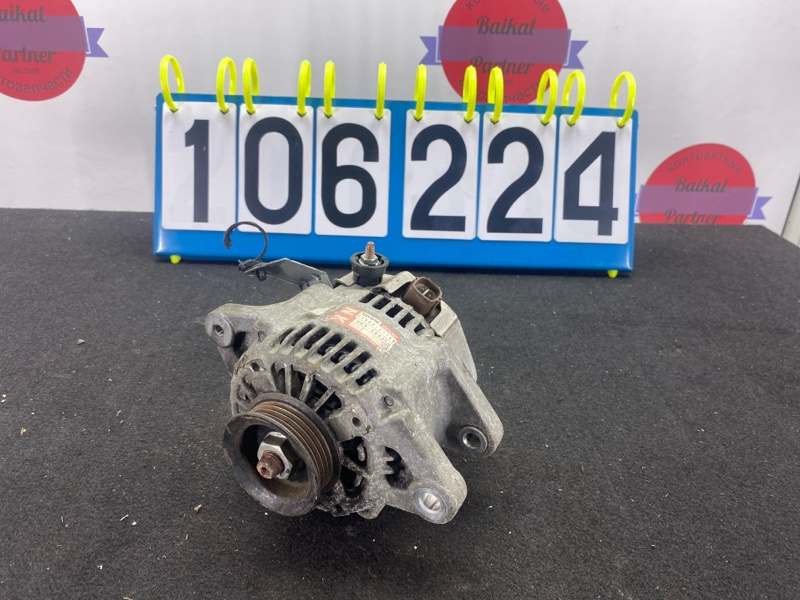 Генератор TOYOTA RACTIS NCP105 1NZ-FE 2008 (б/у)