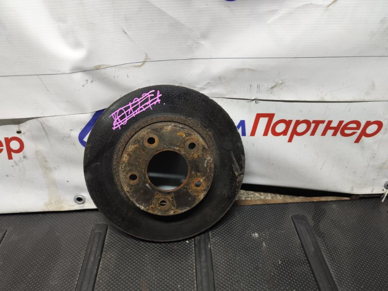 Тормозной диск NISSAN BASSARA JNU30 KA24DE 2000 передний (б/у)