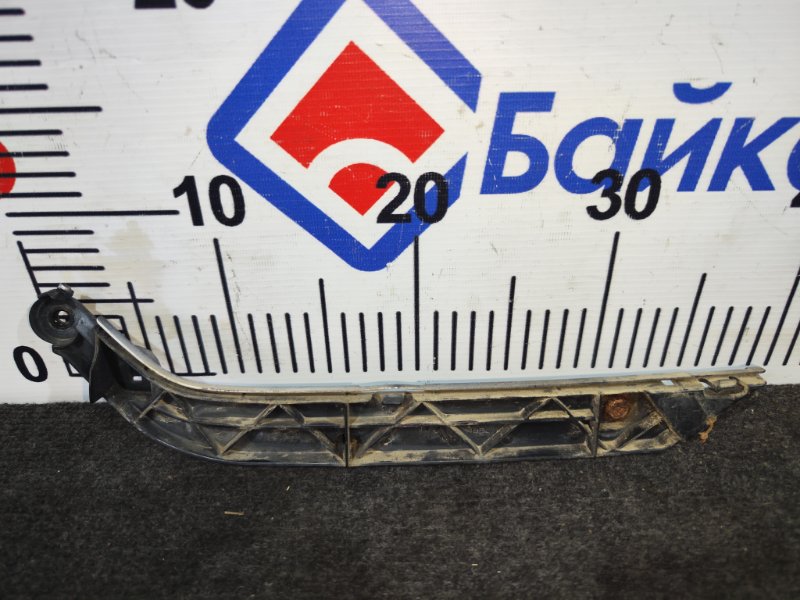 Крепление Бампера TOYOTA COROLLA SPACIO ZZE124N 1ZZ-FE 2002 переднее левое (б/у)