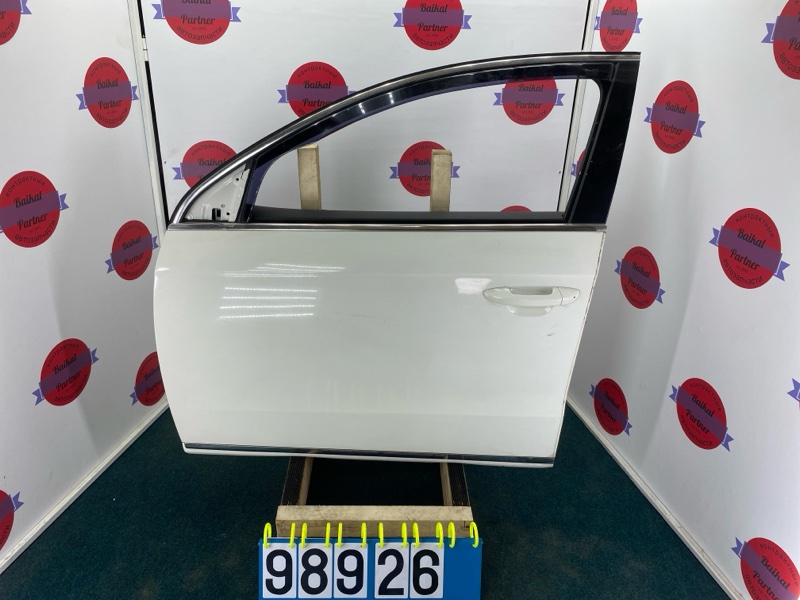 Дверь VOLKSWAGEN PASSAT 3CCAX CAXA 2012 передняя левая (б/у)