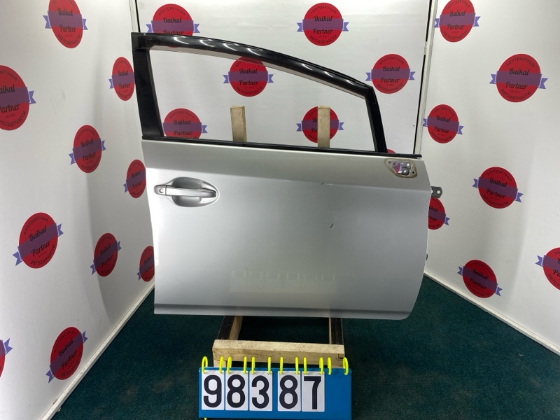 Дверь TOYOTA PRIUS ZVW30 2ZR-FXE 2010 передняя правая (б/у)