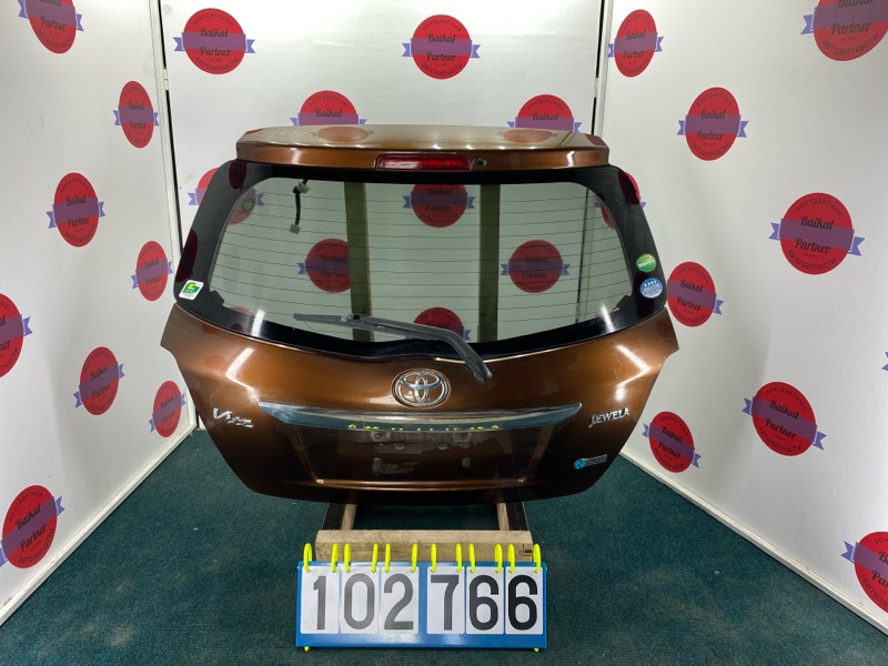 Дверь 5-я TOYOTA VITZ NSP130 1NR-FE 2012 (б/у)