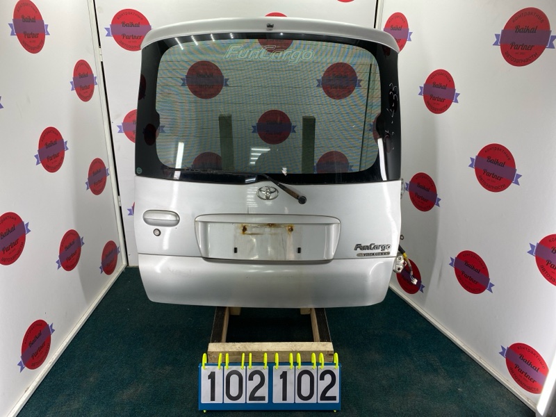 Дверь 5-я TOYOTA FUNCARGO NCP21 1NZ-FE 2000 (б/у)
