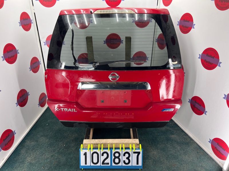 Дверь 5-я NISSAN X-TRAIL DNT31 M9R 2009 (б/у)