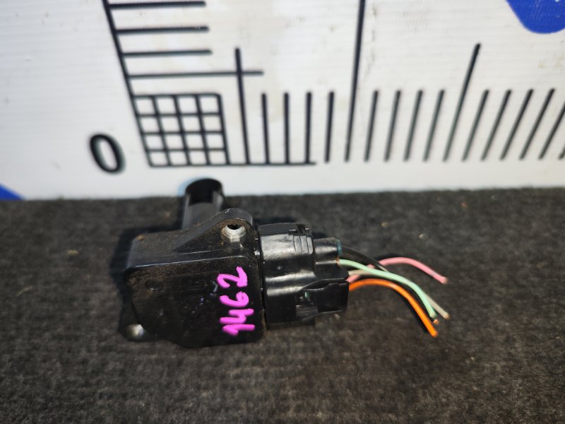 Датчик расхода воздуха TOYOTA RACTIS SCP100 2SZ-FE 2007 (б/у)