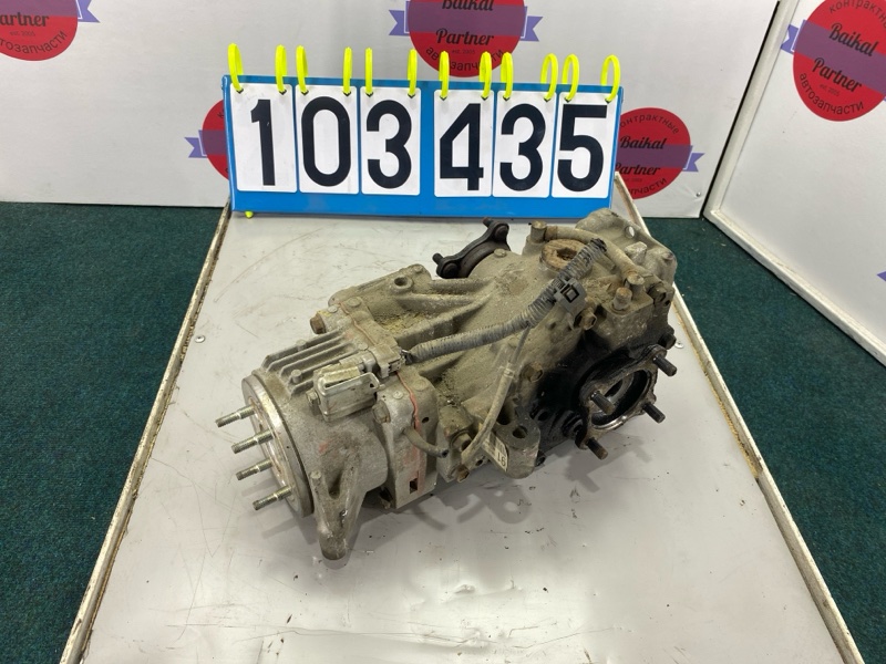 Редуктор TOYOTA NOAH AZR65G 1AZ-FSE 2006 задний (б/у)
