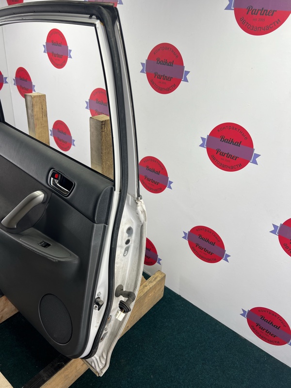 Дверь TOYOTA ALLION ZZT240 1ZZ-FE 2006 задняя левая (б/у) Дверь TOYOTA ALLION ZZT240 1ZZ-FE 2006 задняя левая (б/у)