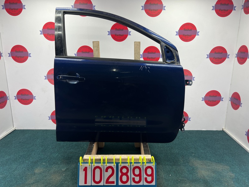 Дверь TOYOTA IST NCP61 1NZ-FE 2002 передняя правая (б/у)