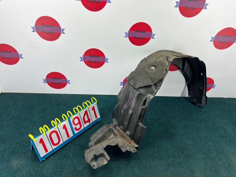 Подкрылок TOYOTA PRIUS NHW20 1NZ-FXE передний правый (б/у)