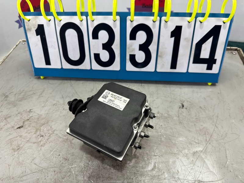 Блок abs AUDI Q5 8RB CNCD 2013 (б/у) Блок abs AUDI Q5 8RB CNCD 2013 (б/у)