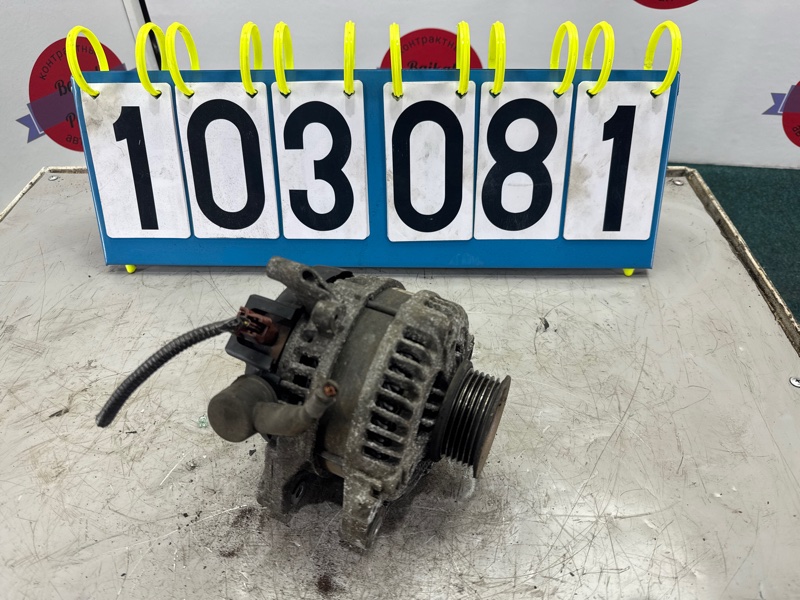 Генератор HONDA STEPWGN RK1 R20A (б/у)