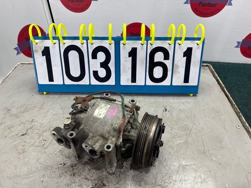 Компрессор кондиционера HONDA FIT SHUTTLE GG8 L15A 2013 HSK-70 (б/у) Компрессор кондиционера HONDA FIT SHUTTLE GG8 L15A 2013 HSK-70 (б/у)