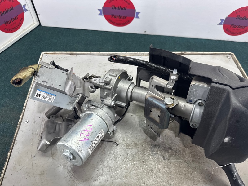 Рулевая колонка NISSAN JUKE YF15 HR15DE 2014 (б/у) Рулевая колонка NISSAN JUKE YF15 HR15DE 2014 (б/у)