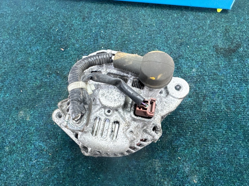 Генератор HONDA N-WGN JH2 S07A AHGA109 (б/у) Генератор HONDA N-WGN JH2 S07A AHGA109 (б/у)