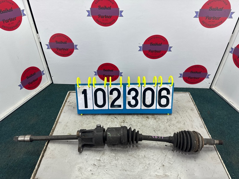 Привод TOYOTA MARK II GX115W 1G-FE 2004 передний правый (б/у)