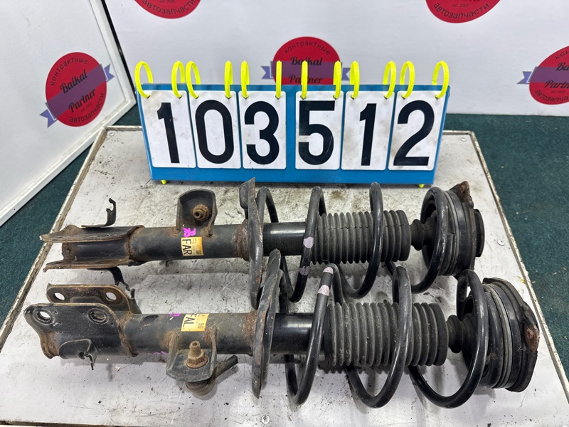 Стойка подвески NISSAN JUKE YF15 HR15DE 2014 передняя (б/у)