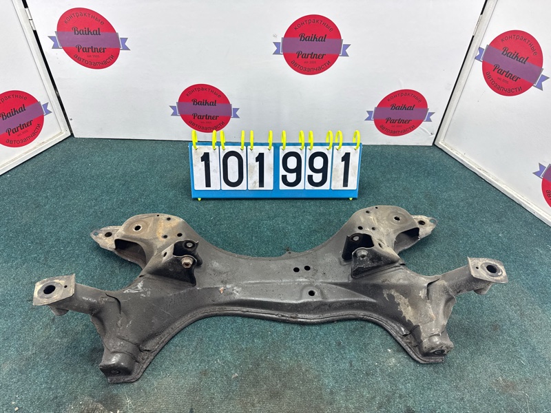 Балка поперечная TOYOTA RAV4 ZCA26W 1ZZ-FE 2004 передняя (б/у)